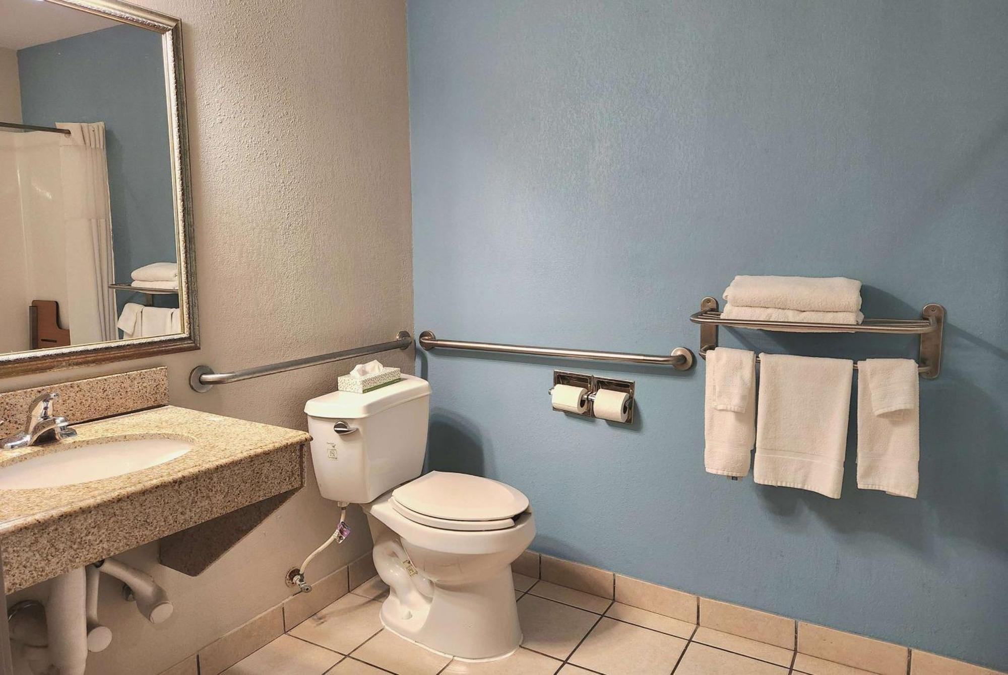 Days Inn & Suites By Wyndham Thibodaux Exteriér fotografie